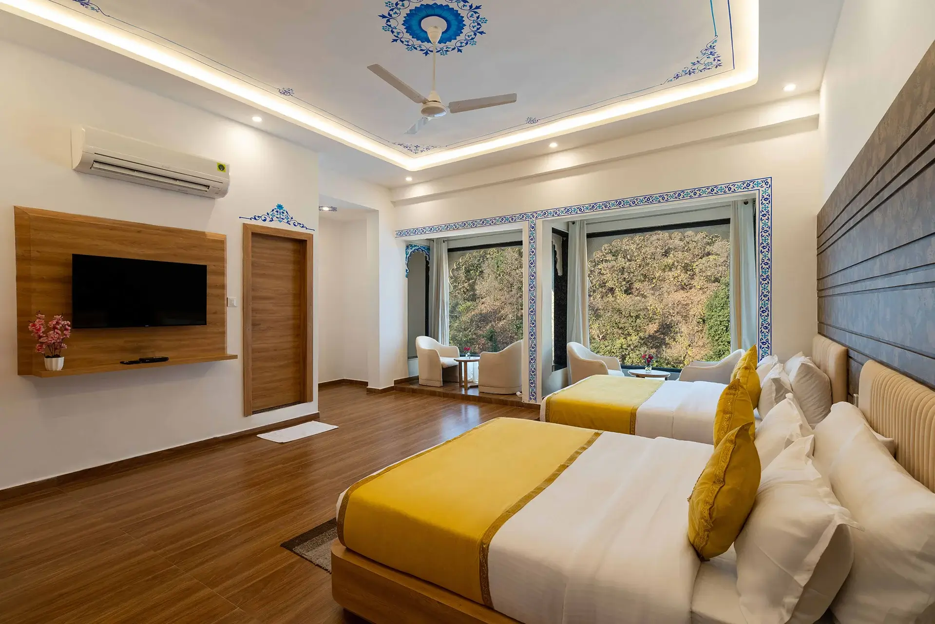 Luxury Resort Near Ratanpur Border